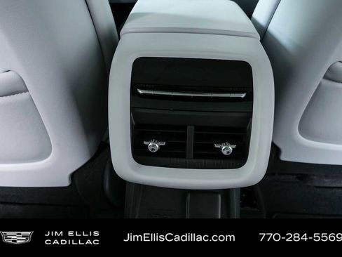Used 2024 Cadillac Lyriq Sport RWD image 18