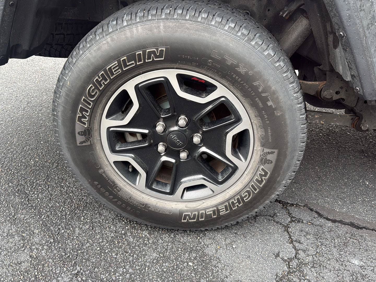 Used 2020 Jeep Gladiator Sport w/ Quick Order Package 24S AWD/4WD image 4