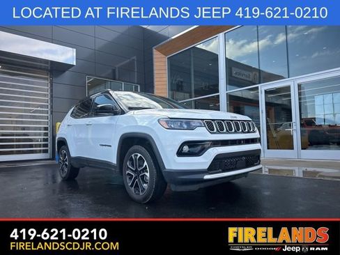 Used 2024 Jeep Compass Limited image 1