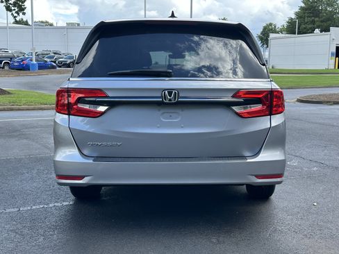 Used 2023 Honda Odyssey EX-L image 13