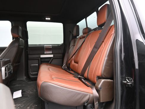 Used 2022 Ford F250 King Ranch w/ King Ranch Ultimate Package image 16