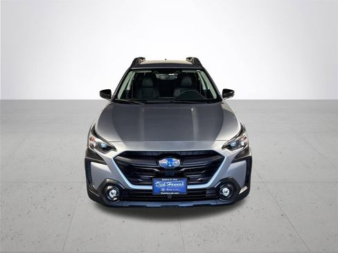 Certified 2024 Subaru Outback Premium AWD/4WD image 3