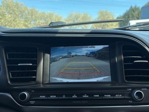 Used 2020 Hyundai Elantra SEL w/ Cargo Package (C1) image 21