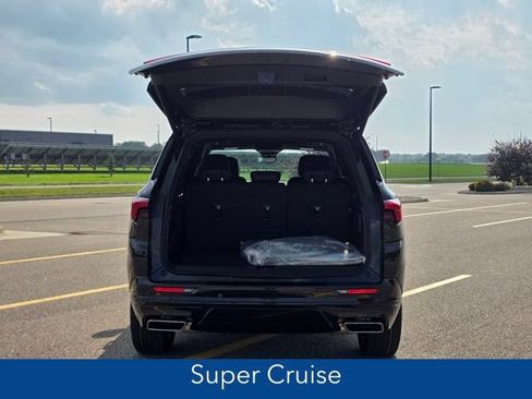 New 2026 Buick Enclave Sport Touring w/ Super Cruise Package AWD/4WD image 36