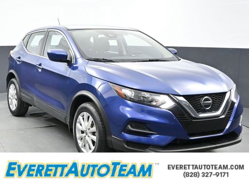Used 2022 Nissan Rogue Sport S FWD image 1