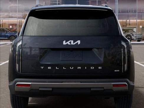 New 2027 Kia Telluride S image 13