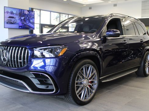 New 2026 Mercedes-Benz GLS 63 AMG 4MATIC image 1