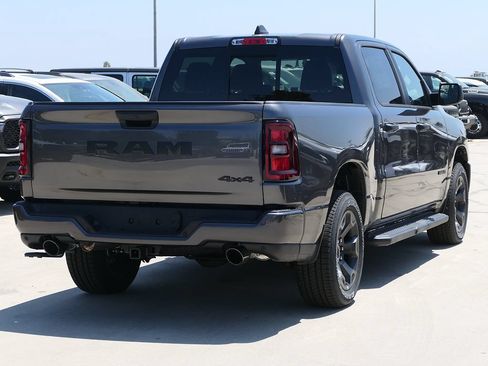 New 2026 RAM 1500 Express AWD/4WD image 3