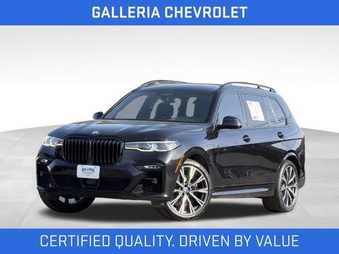 Used 2022 BMW X7 M50i AWD/4WD image 1