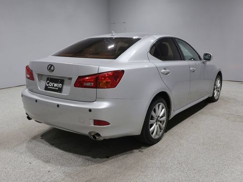 Used 2007 Lexus IS 250 AWD image 9