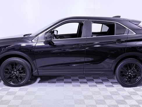 Used 2022 Mitsubishi Eclipse Cross LE image 6