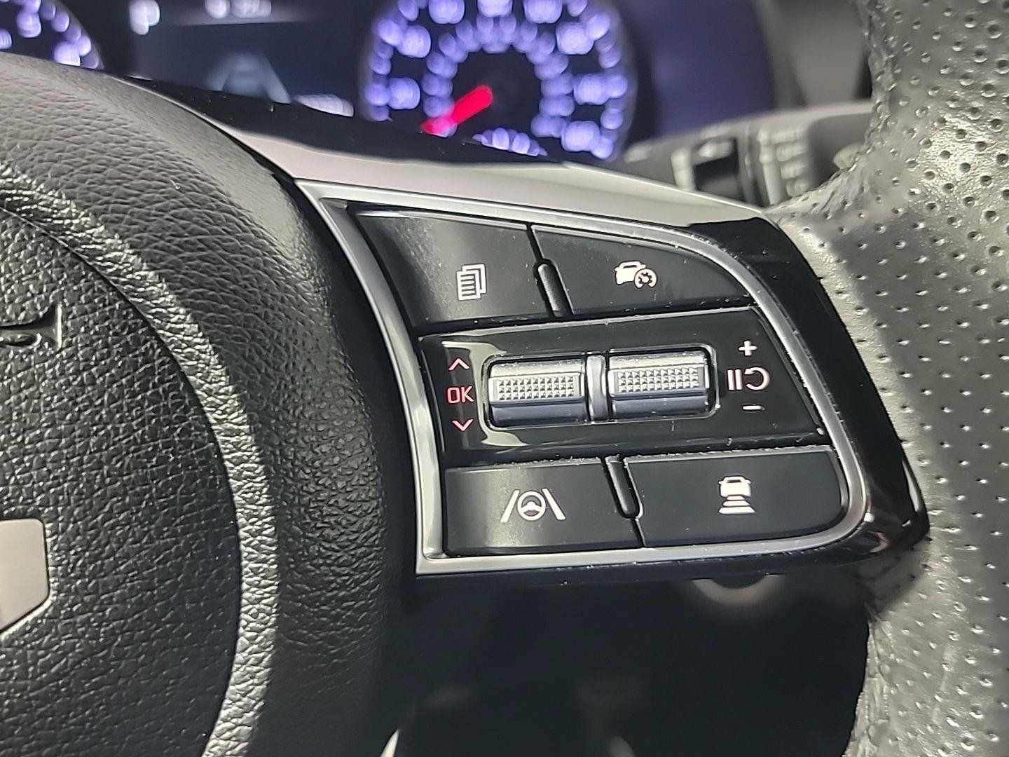 Certified 2024 Kia Forte GT-Line FWD image 23