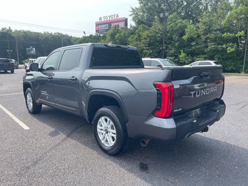 Used 2025 Toyota Tundra SR5 AWD/4WD image 14