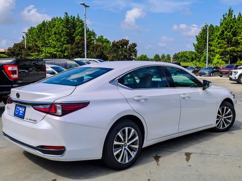 Used 2021 Lexus ES 250 w/ Premium Package AWD/4WD image 4