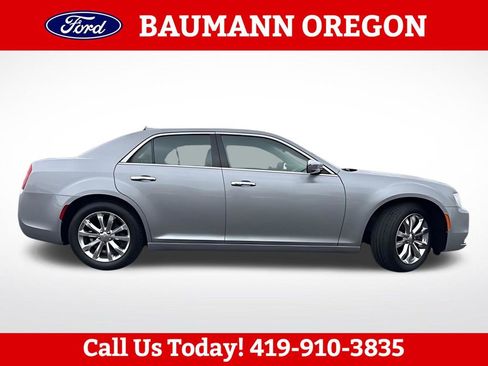 Used 2017 Chrysler 300 C AWD/4WD image 2