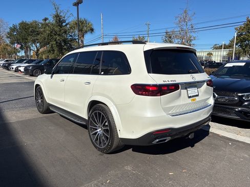 Used 2024 Mercedes-Benz GLS 450 4MATIC image 6