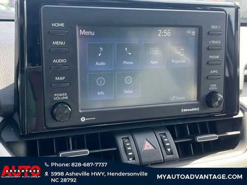 Used 2020 Toyota RAV4 XLE Premium image 14