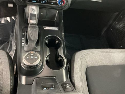 Used 2026 Ford Bronco 2-Door AWD/4WD image 19