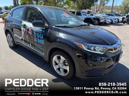 Used 2019 Honda HR-V LX image 1