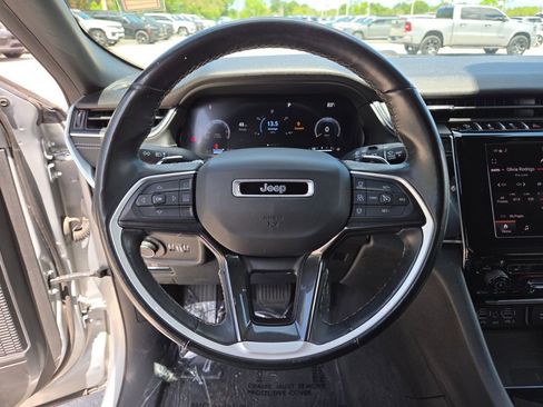 Used 2021 Jeep Grand Cherokee L Laredo AWD/4WD image 33