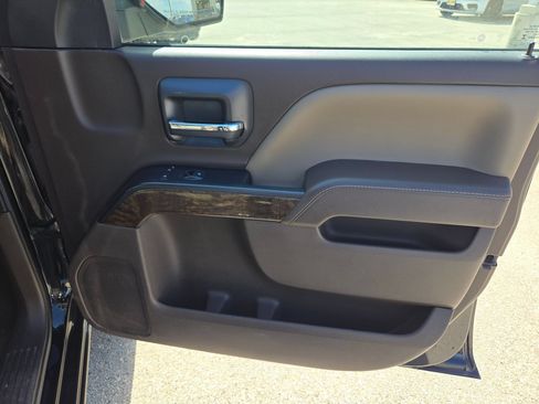 Used 2018 Chevrolet Silverado 1500 LT w/ Texas Edition RWD image 28