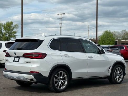 Used 2021 BMW X5 xDrive40i AWD/4WD image 43