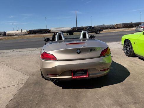Used 2011 BMW Z4 sDrive30i w/ Premium Pkg image 36