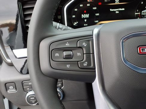 New 2026 GMC Sierra 1500 Elevation image 17