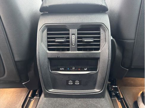 Used 2023 BMW i4 eDrive35 w/ Premium Package image 27