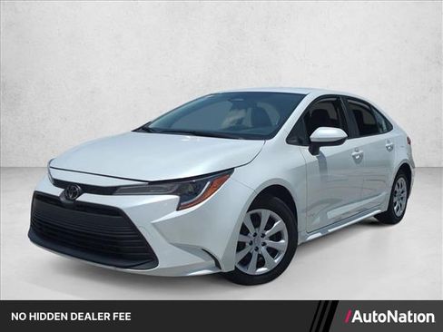 Used 2024 Toyota Corolla LE FWD image 1
