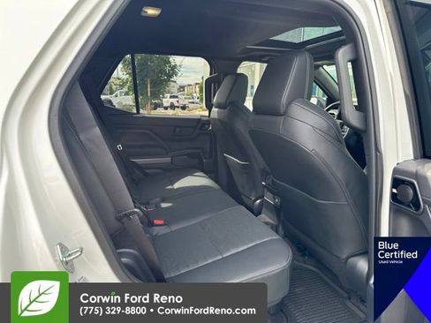 Used 2025 Toyota 4Runner TRD Off-Road Premium AWD/4WD image 14