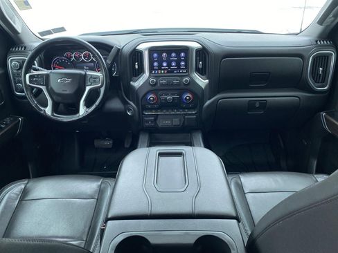 Used 2019 Chevrolet Silverado 1500 RST image 12