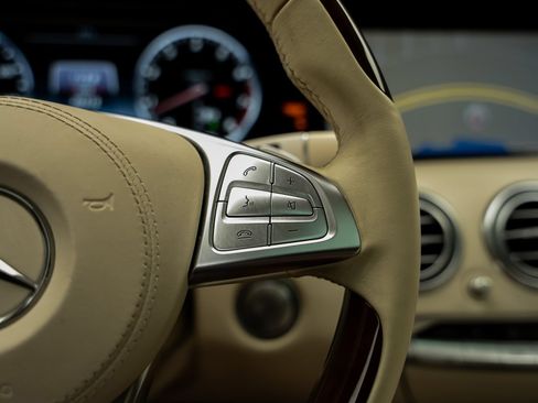 Used 2015 Mercedes-Benz S 550 4MATIC Coupe w/ Premium 1 Package image 43