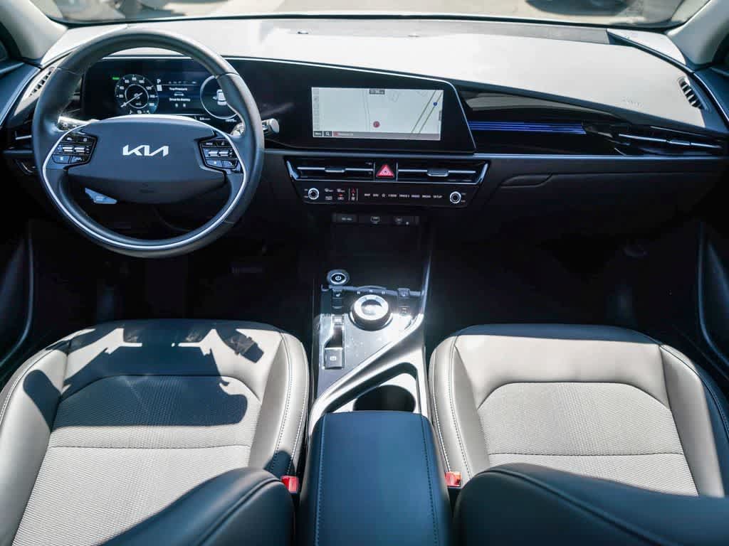 Used 2024 Kia Niro Wind FWD image 11