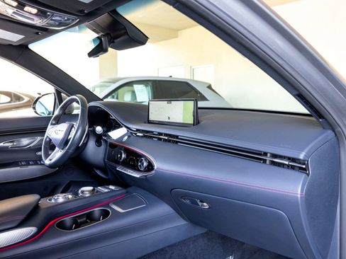 Used 2023 Genesis GV70 2.5T Sport Prestige w/ Sport Prestige Package image 29