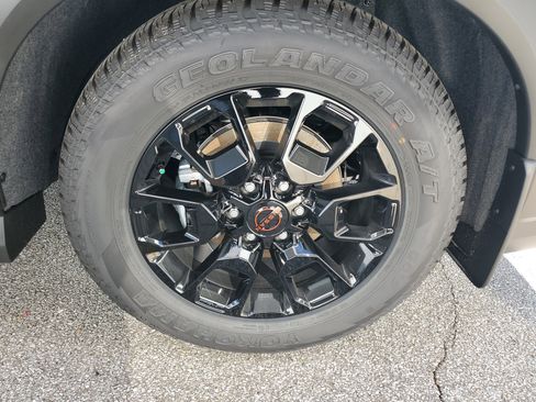 New 2026 Nissan Armada PRO-4X image 24