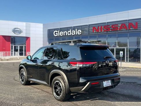 Used 2023 Nissan Pathfinder Rock Creek AWD/4WD image 5
