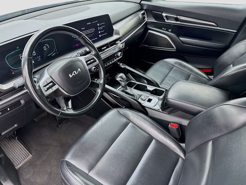 Used 2024 Kia Telluride S w/ S Sunroof Package FWD image 7