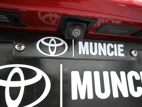 Used 2020 Chevrolet Camaro LT image 42