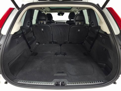 Used 2016 Volvo XC90 T6 Inscription w/ Vision Package image 8