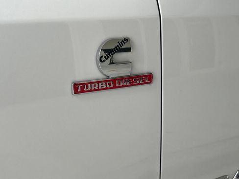 Used 2025 RAM 2500 Big Horn AWD/4WD image 16