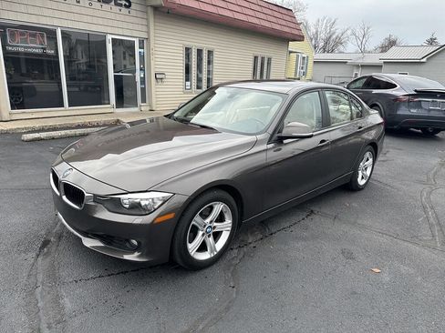 Used 2013 BMW 328i xDrive Sedan image 1