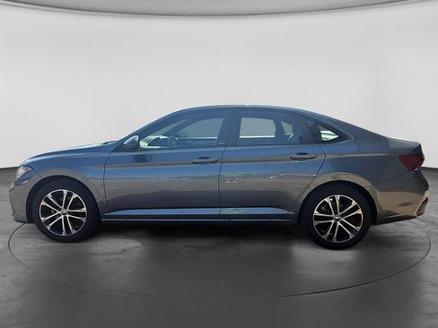 Used 2025 Volkswagen Jetta Sport FWD image 5