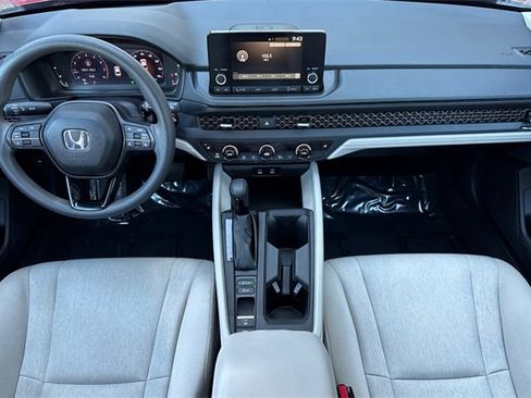 Used 2023 Honda Accord EX image 15