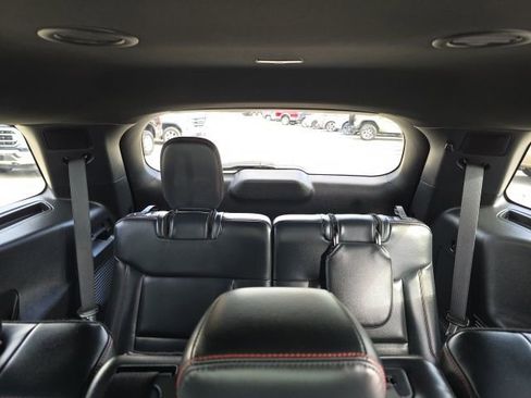 Certified 2025 Ford Explorer ST-Line w/ ST-Line Street Pack image 16