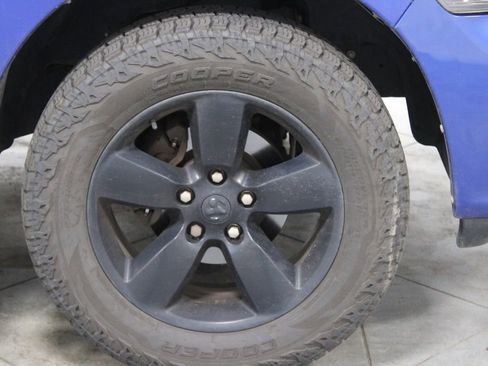 Used 2019 RAM 1500 Express w/ Express Value Package image 13