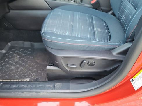 Used 2024 Ford Bronco Sport Heritage w/ Heritage Convenience Package image 12