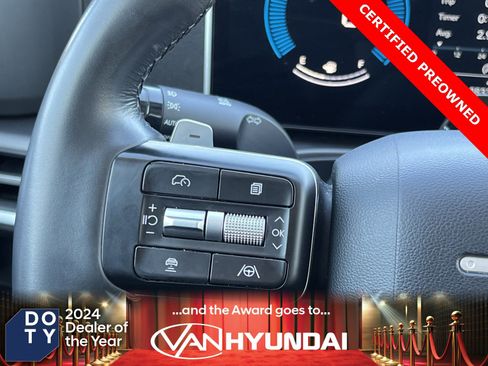 Certified 2025 Hyundai Santa Fe SEL image 31