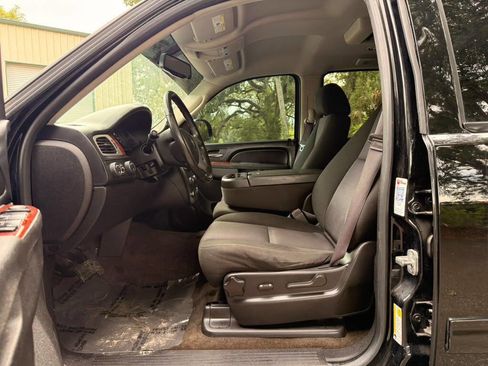Used 2014 GMC Yukon SLE AWD/4WD image 8