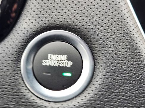 Certified 2025 Cadillac XT5 Premium Luxury image 22